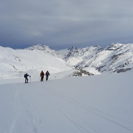 Appart Montagne 3 Etoiles Saint-Lary Station סן-לארי-סולאן מראה חיצוני תמונה