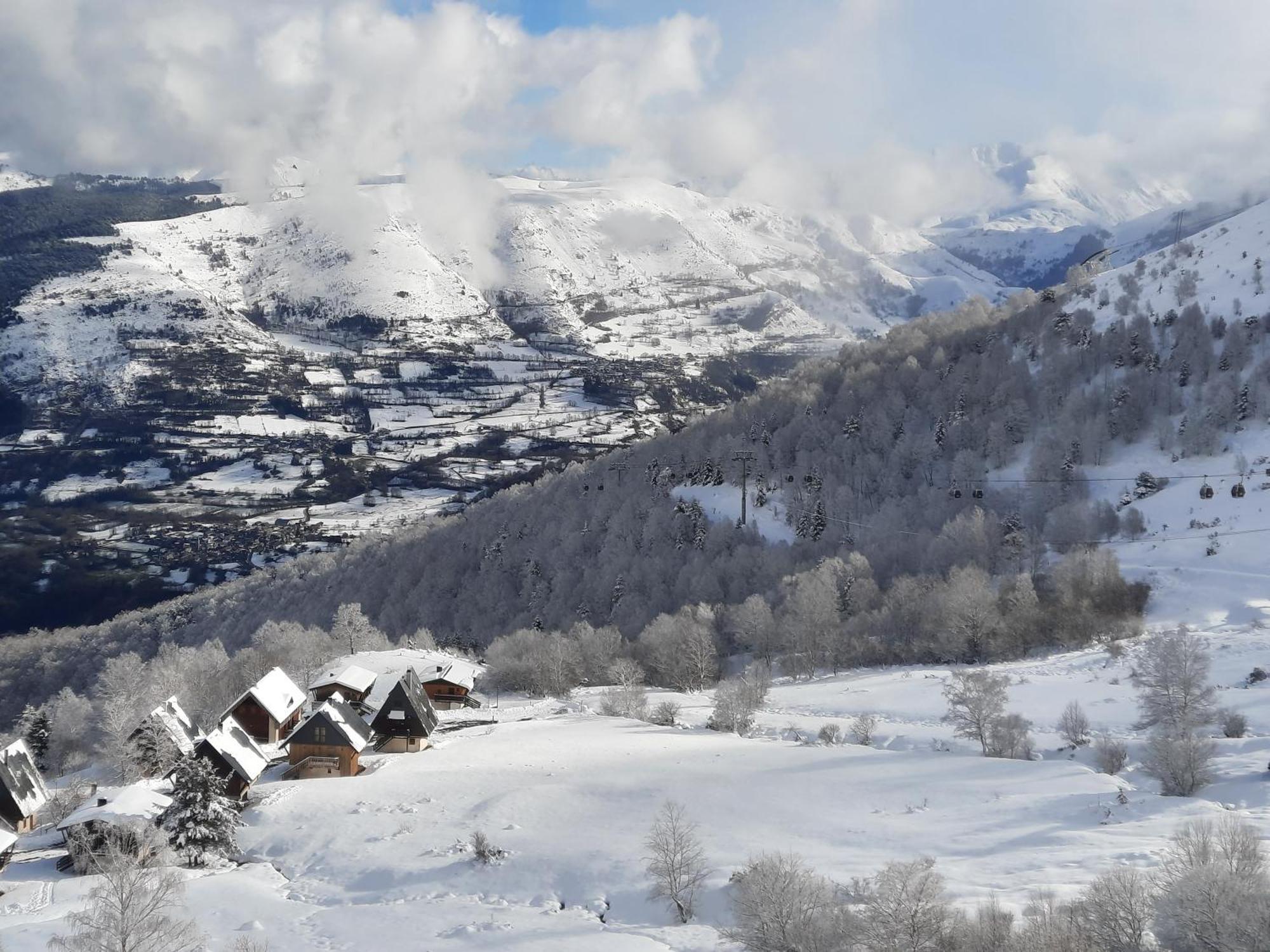 Appart Montagne 3 Etoiles Saint-Lary Station סן-לארי-סולאן מראה חיצוני תמונה
